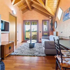 Lovely Orange House , Viggiù Italien